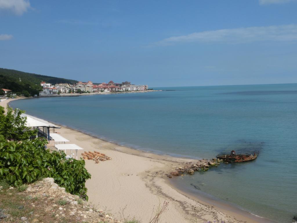 Panoramic Sea View Apartment Crown, Pools And Beach, Sveti Vlas Buitenkant foto